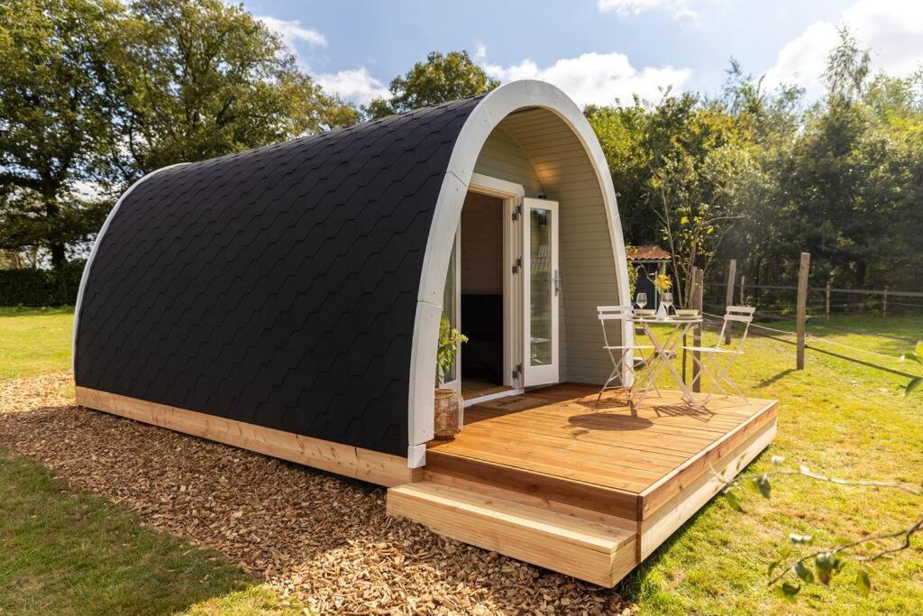 De Verpozing - Vakantiehuisjes Milsbeek エクステリア 写真